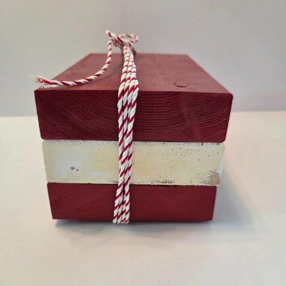 Rustic Holiday Wooden Block Décor – Hot Cocoa, Marshmallow, Peppermint – Handpai - Picture 4 of 9